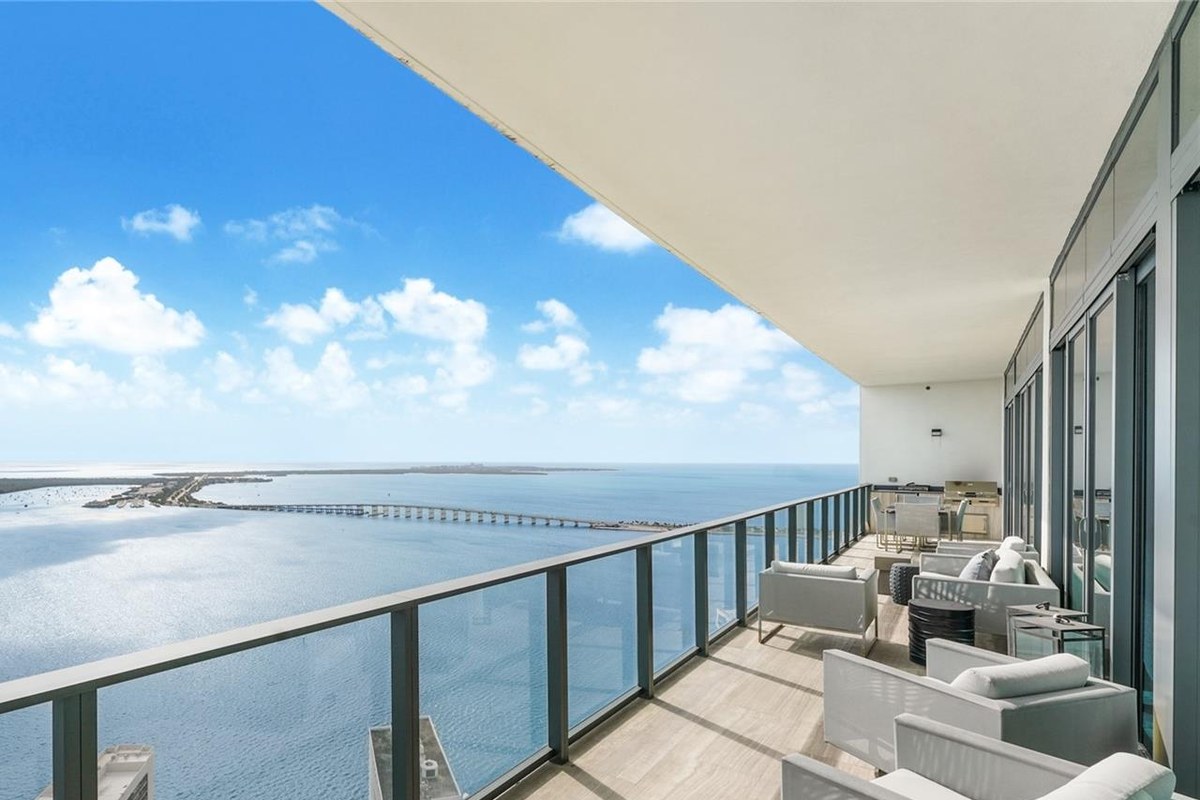 1451 Brickell Ave #4602